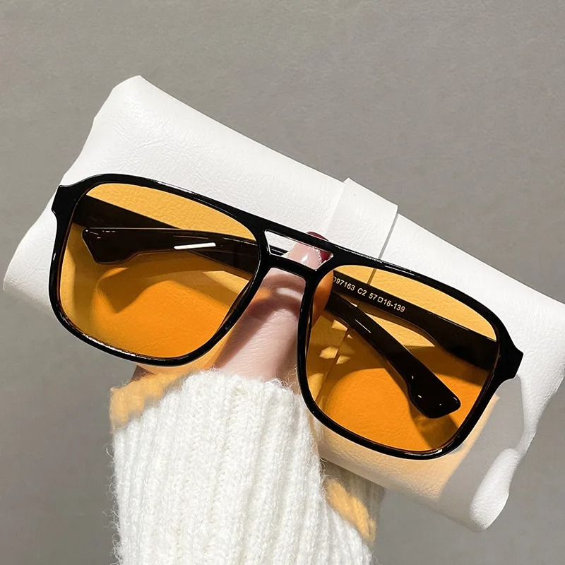 Vintage Fashion Design - Quadratische Doppelbrücken-Sonnenbrille für Damen, Retro-Shades UV400,