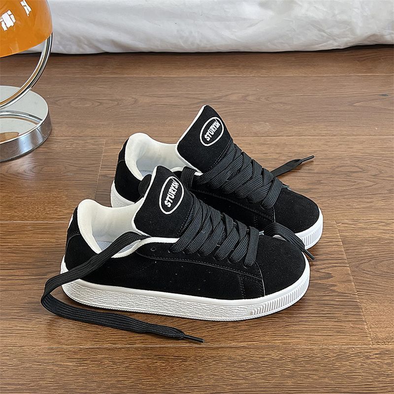 Paar Turnschuhe 2025, Herbst N – Vintage Fashion Trends 2025 Bewertung und Preis
